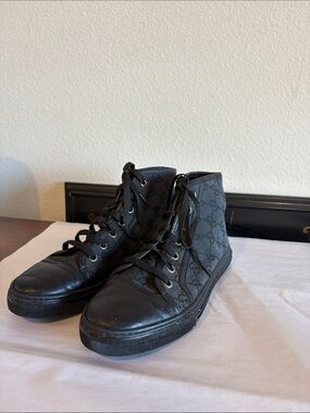 Authentic Gucci Women's Black GG Monogram High-Top Sneakers & dust bag w/ COA